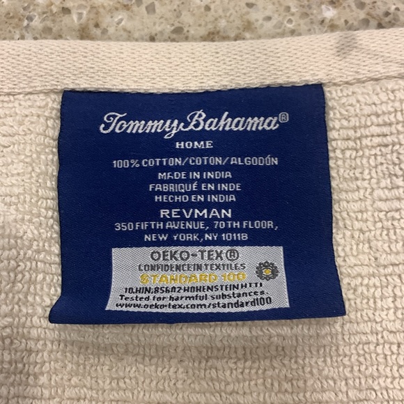 NWOT Tommy Bahama North Pacific Washcloths in Dune Color - Set of 8 - Picture 6 of 7